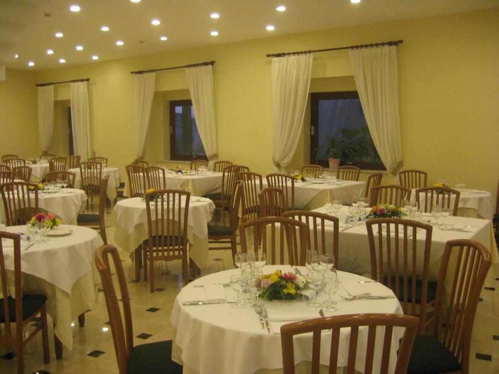 פיאנו די סורנטו Hotel Royal Hills מראה חיצוני תמונה